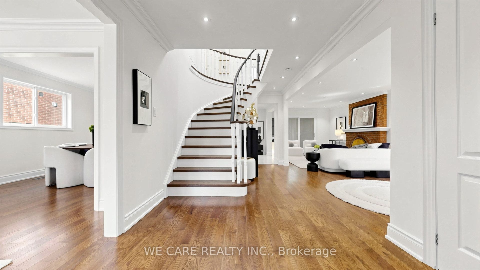 82 Barrington Crescent, Markham, Markham, York ON L3R 3H3