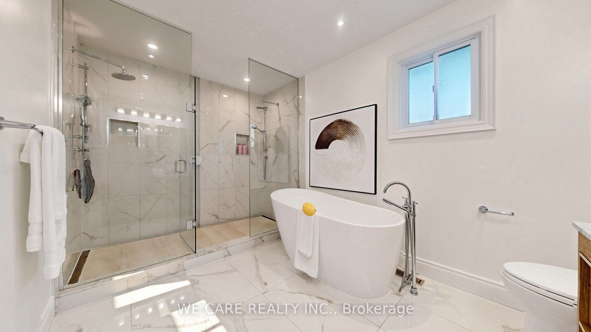 82 Barrington Crescent, Markham, Markham, York ON L3R 3H3