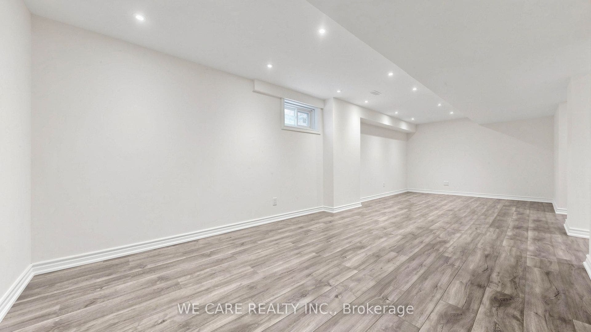 82 Barrington Crescent, Markham, Markham, York ON L3R 3H3