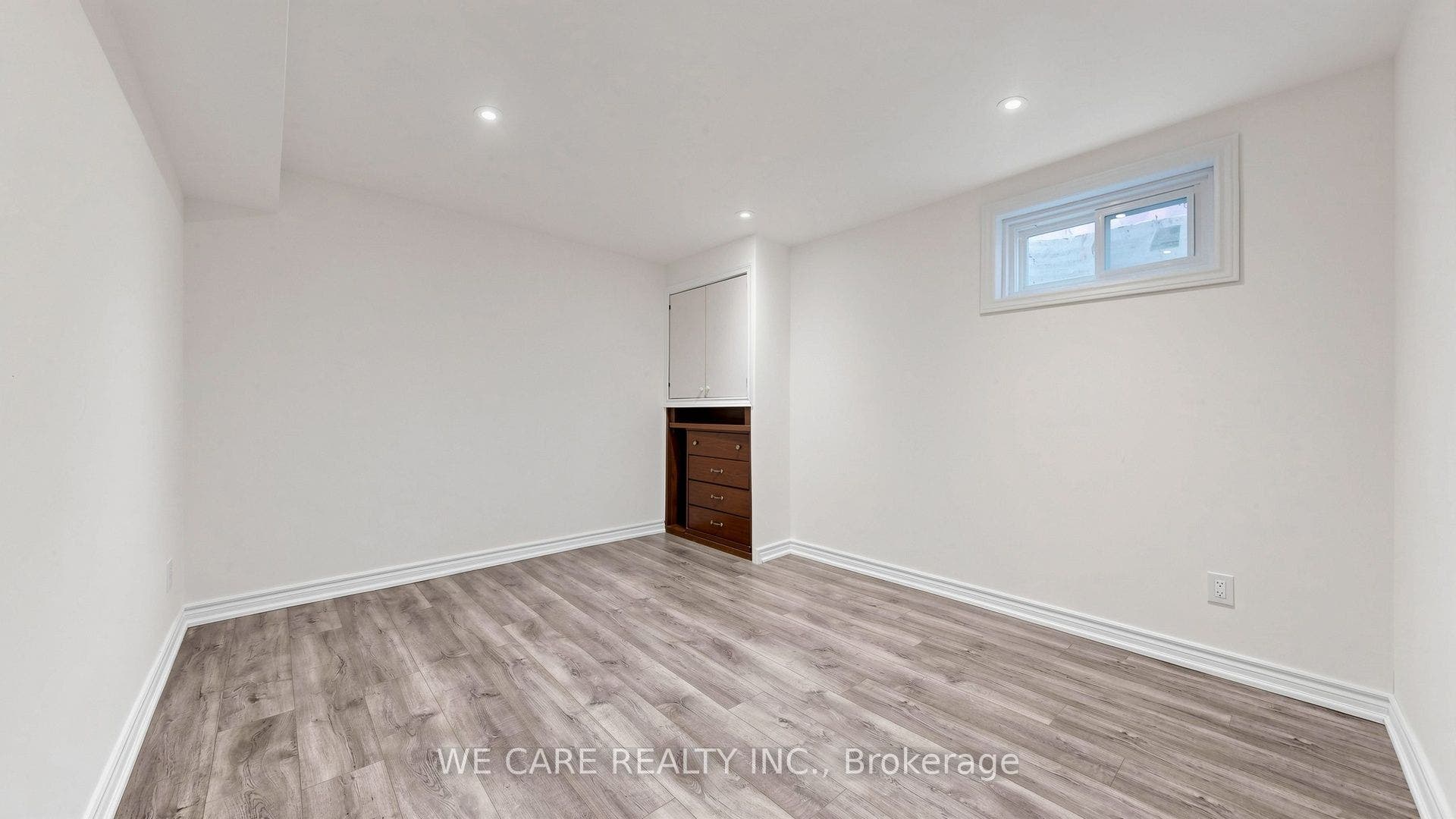 82 Barrington Crescent, Markham, Markham, York ON L3R 3H3