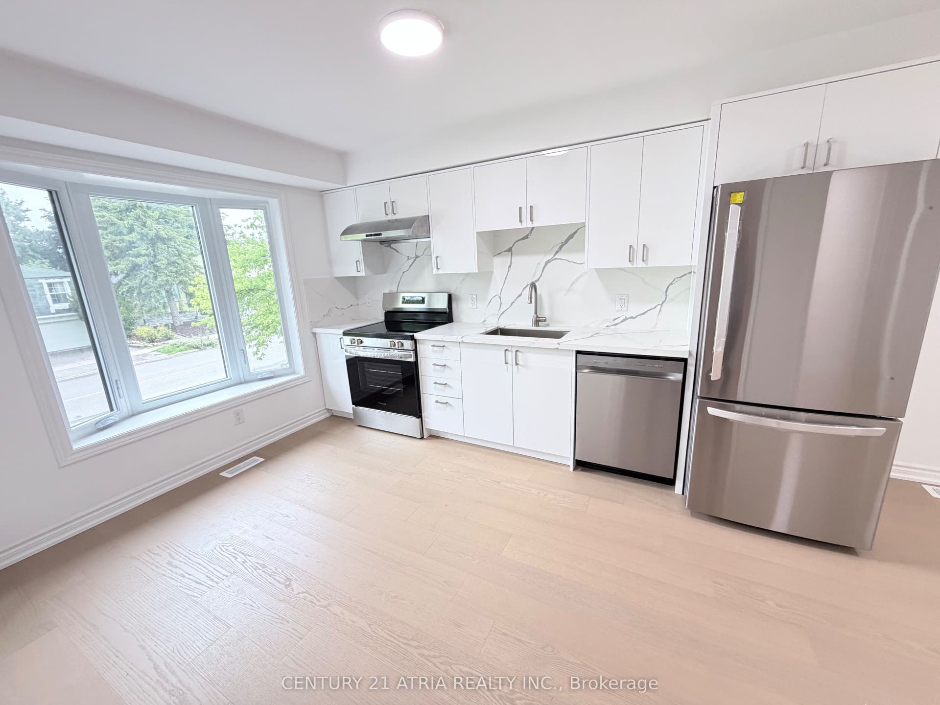 11 Plaisance Road, #Unit 5, Richmond Hill, York ON L4C 5H1