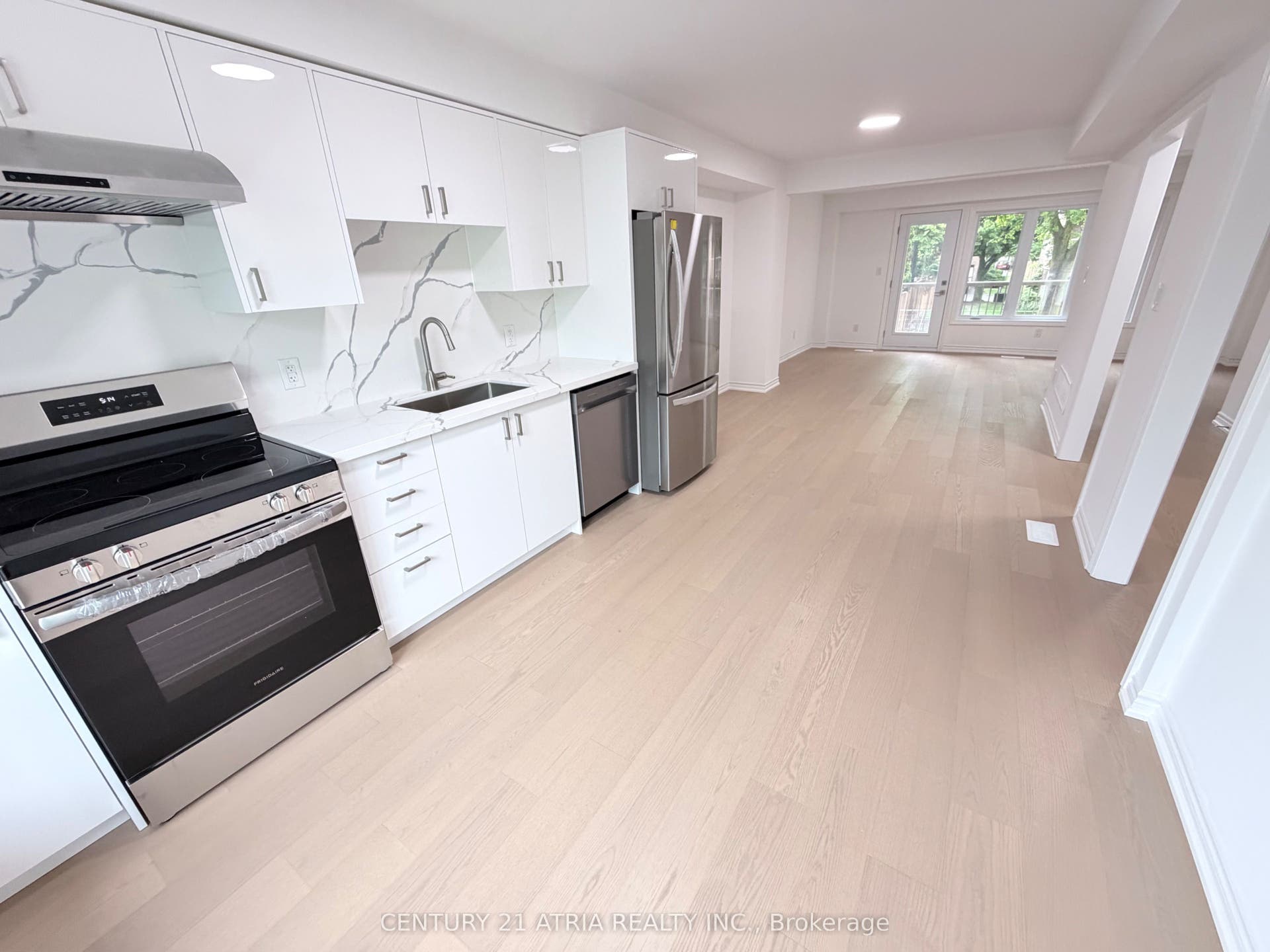 11 Plaisance Road, #Unit 5, Richmond Hill, York ON L4C 5H1
