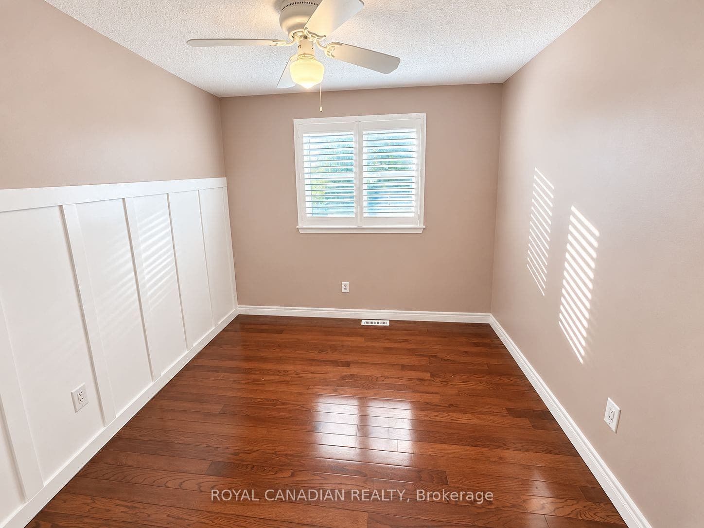 36 Maplegrove Avenue, Bradford West Gwillimbury, Simcoe ON L3Z 1S1