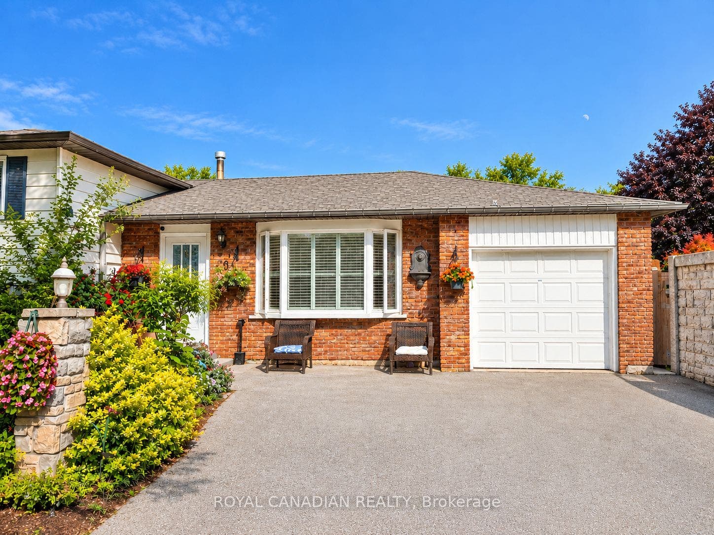 36 Maplegrove Avenue, Bradford West Gwillimbury, Simcoe ON L3Z 1S1