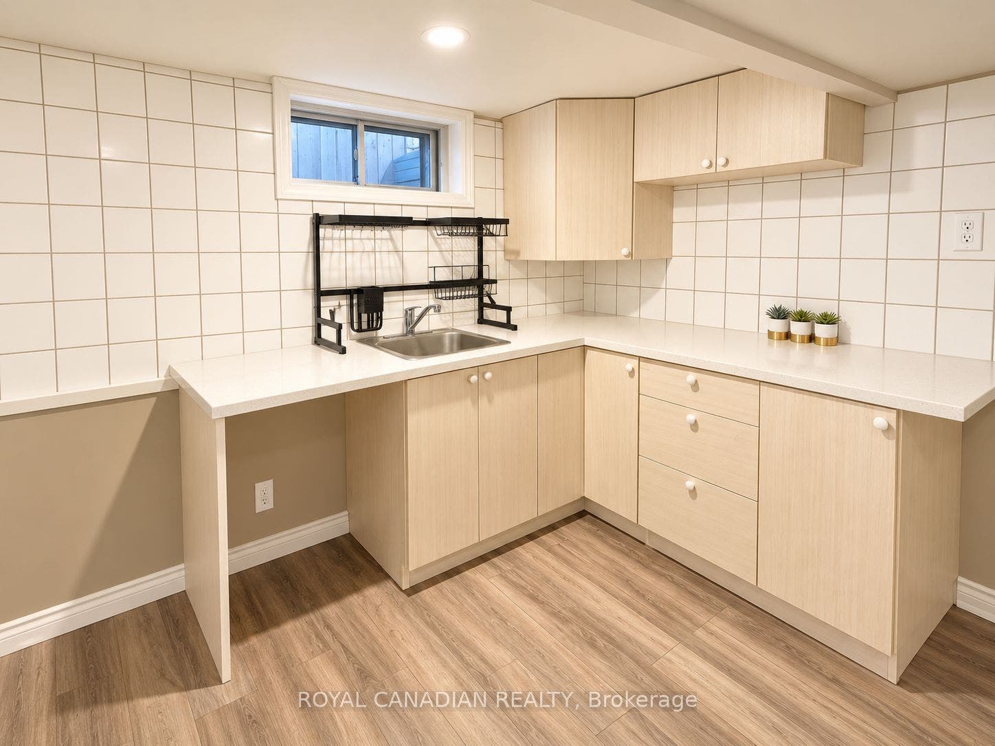 36 Maplegrove Avenue, Bradford West Gwillimbury, Simcoe ON L3Z 1S1