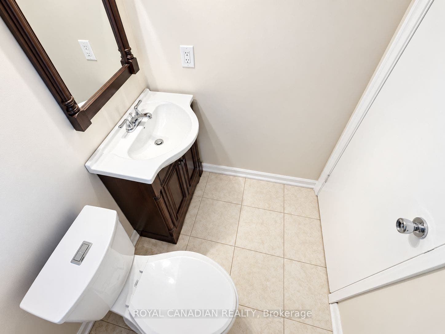 36 Maplegrove Avenue, Bradford West Gwillimbury, Simcoe ON L3Z 1S1