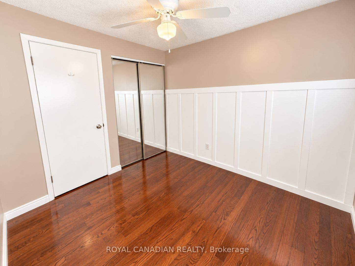 36 Maplegrove Avenue, Bradford West Gwillimbury, Simcoe ON L3Z 1S1