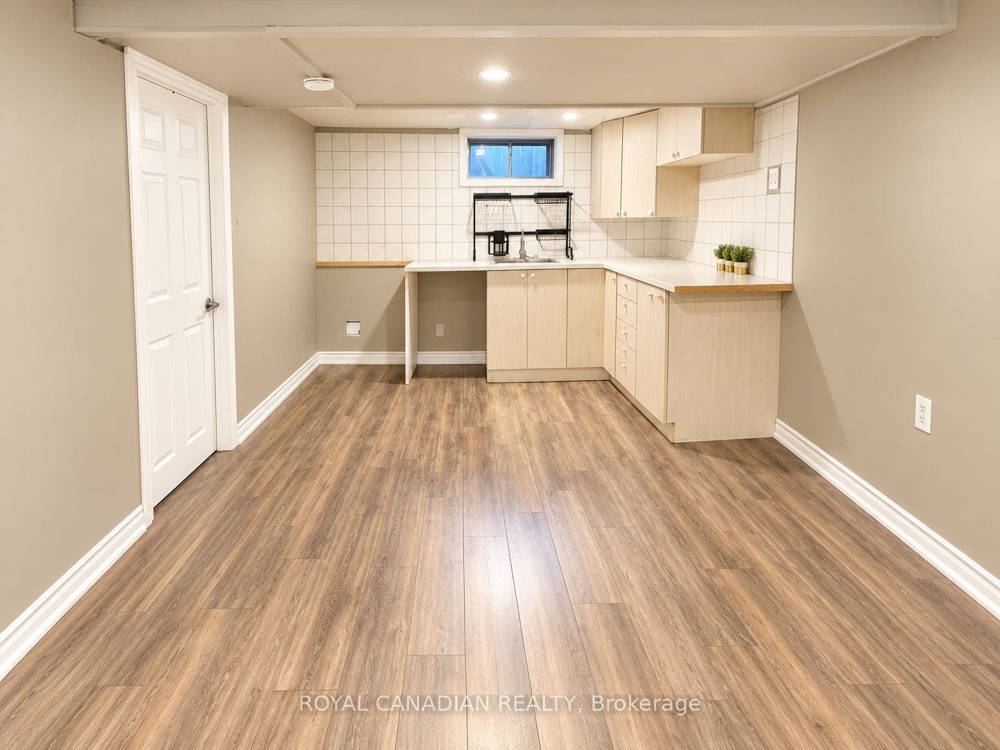 36 Maplegrove Avenue, Bradford West Gwillimbury, Simcoe ON L3Z 1S1