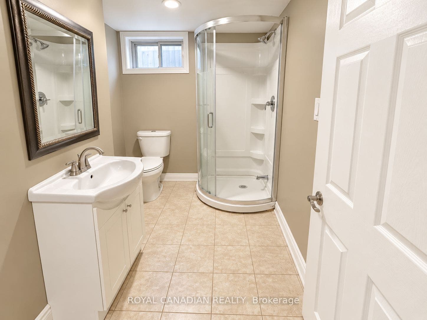 36 Maplegrove Avenue, Bradford West Gwillimbury, Simcoe ON L3Z 1S1