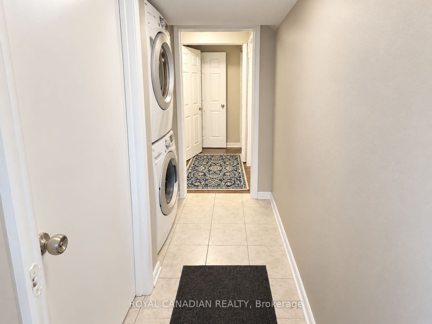 36 Maplegrove Avenue, Bradford West Gwillimbury, Simcoe ON L3Z 1S1
