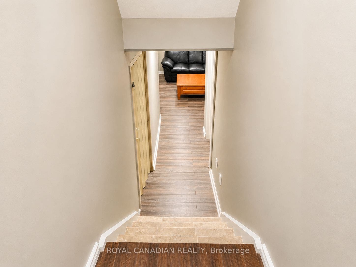 36 Maplegrove Avenue, Bradford West Gwillimbury, Simcoe ON L3Z 1S1