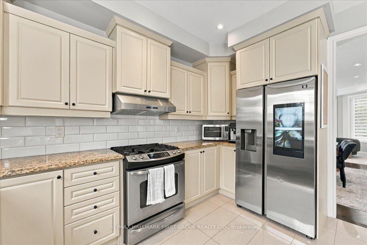 178 Milos Road, Richmond Hill, York ON L4E 0M8