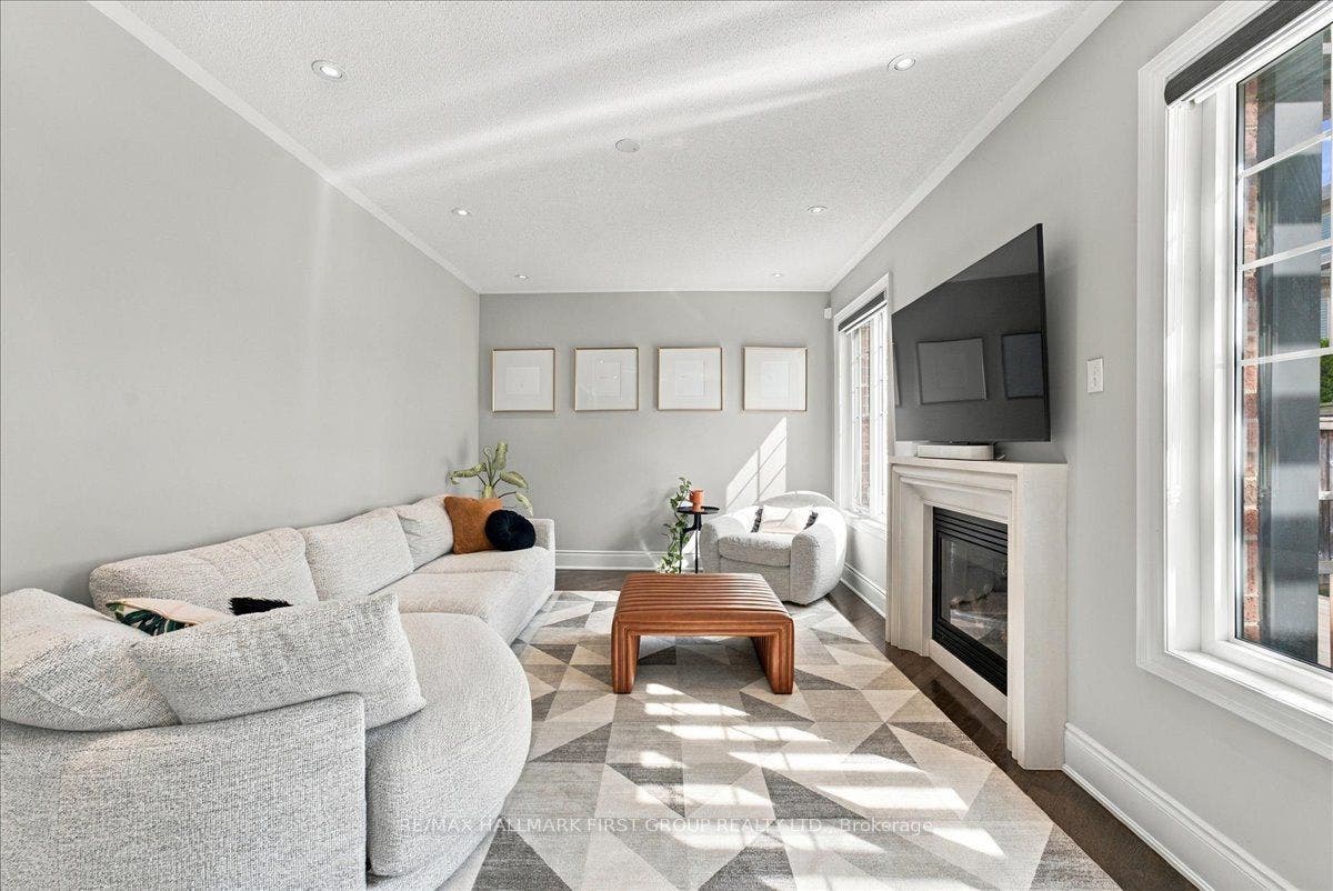 178 Milos Road, Richmond Hill, York ON L4E 0M8