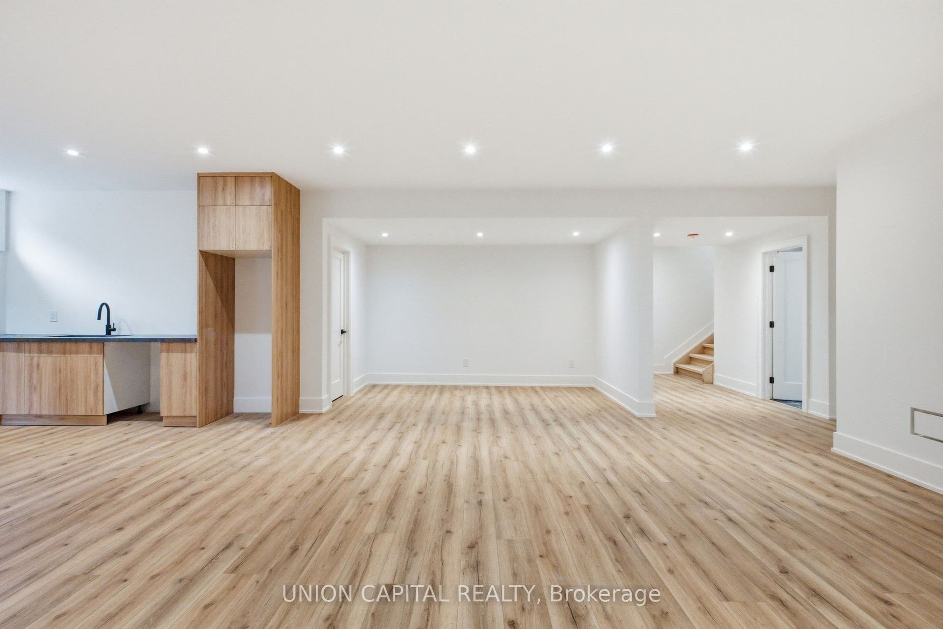 106 Hawthorn Avenue, Whitchurch-Stouffville, York ON L4A 4S9
