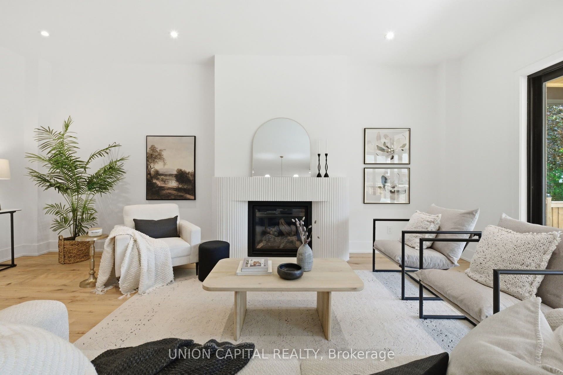 106 Hawthorn Avenue, Whitchurch-Stouffville, York ON L4A 4S9