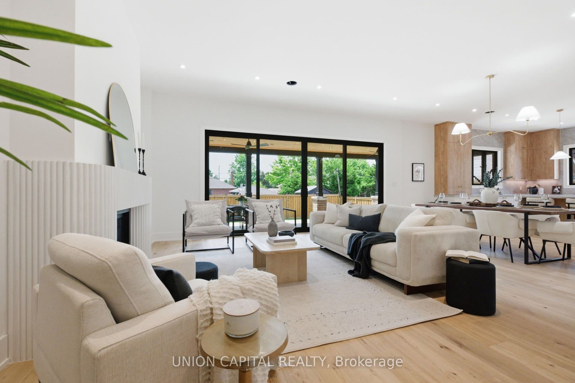 106 Hawthorn Avenue, Whitchurch-Stouffville, York ON L4A 4S9