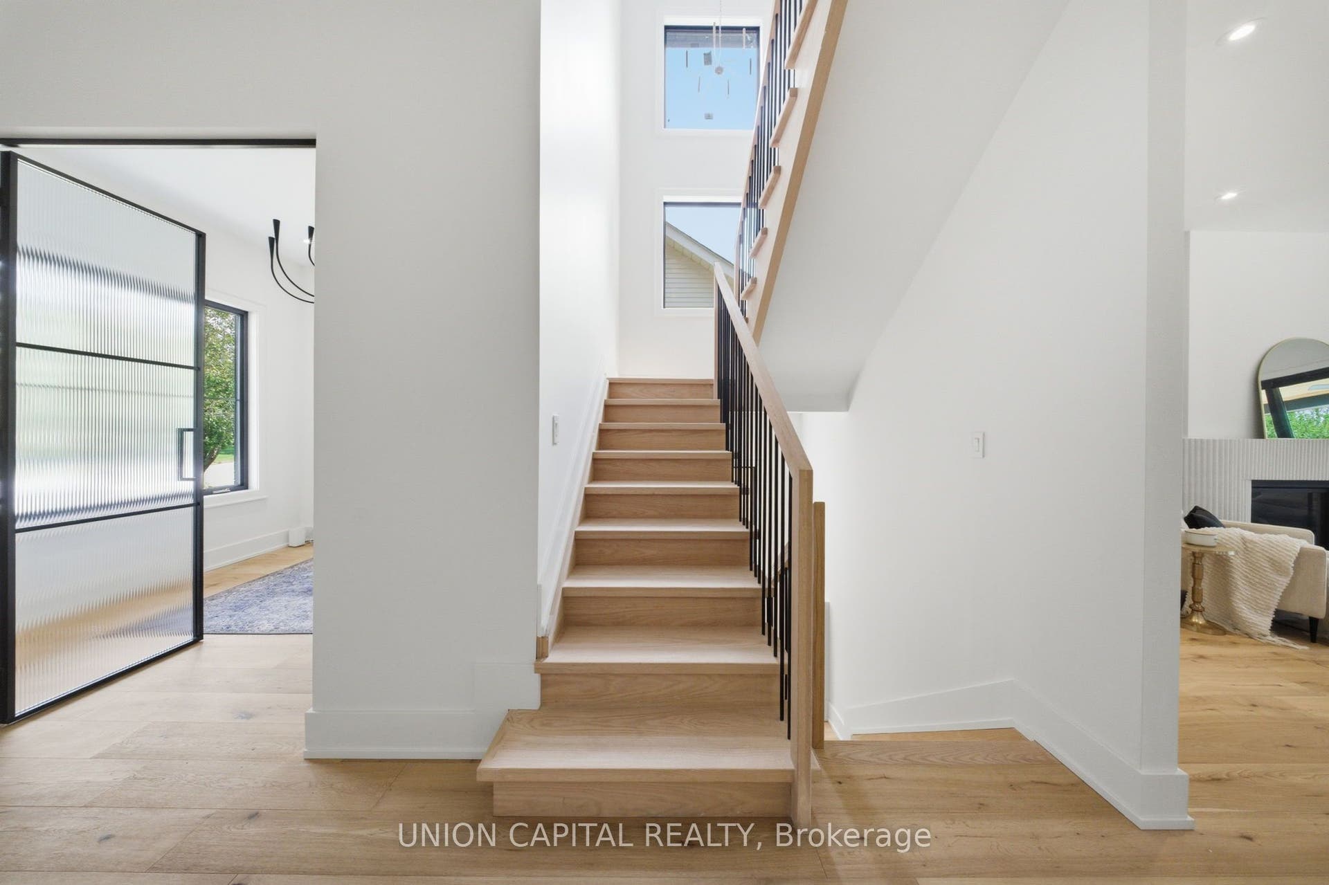 106 Hawthorn Avenue, Whitchurch-Stouffville, York ON L4A 4S9