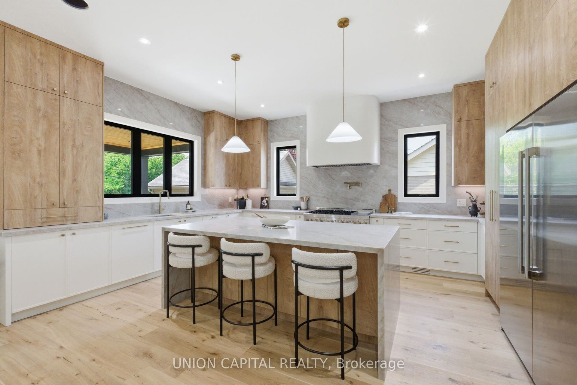106 Hawthorn Avenue, Whitchurch-Stouffville, York ON L4A 4S9