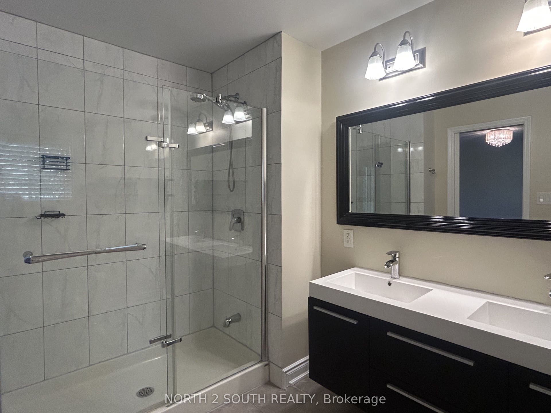 610 Sunset Beach Road, Richmond Hill, York ON L4E 3J6