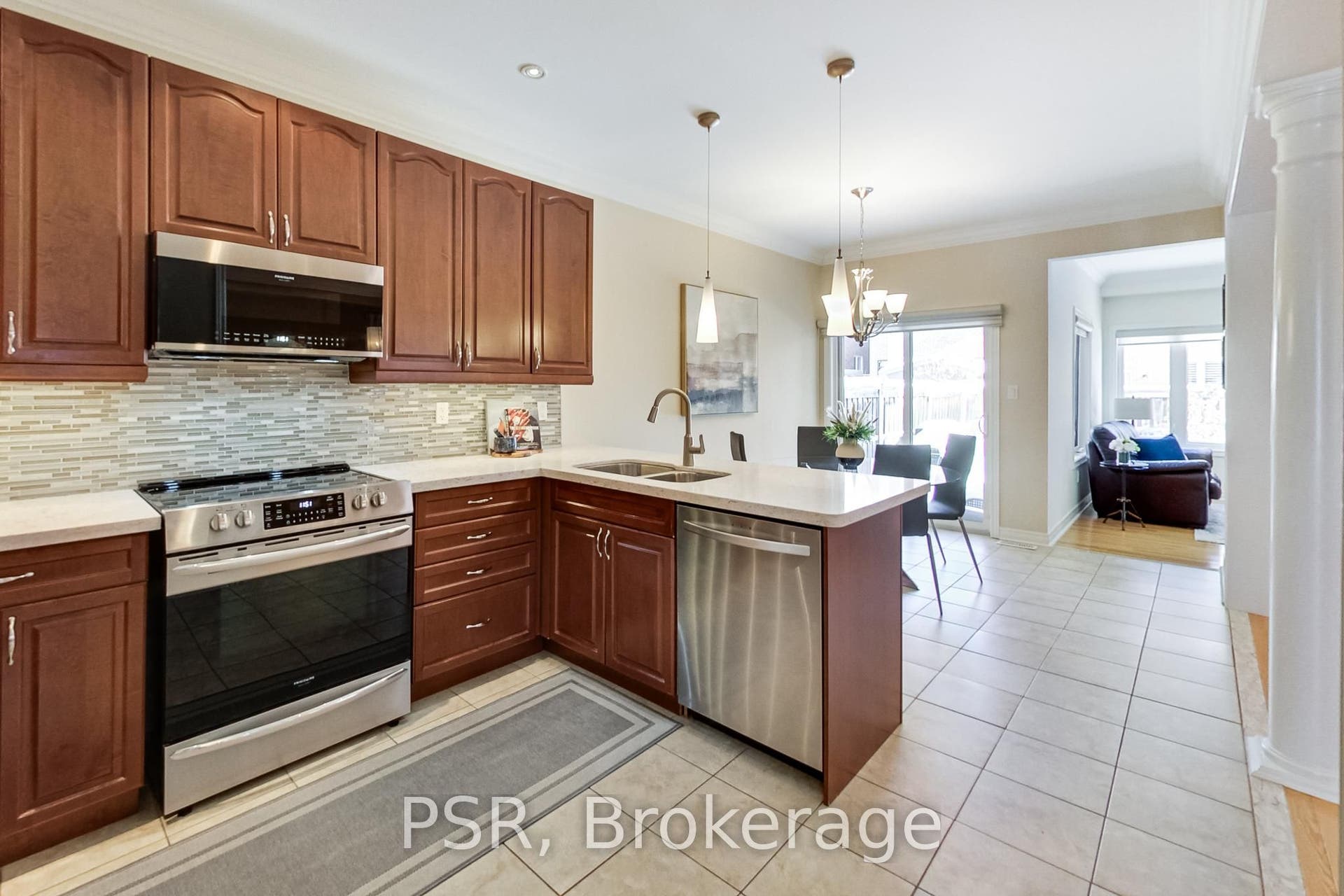 9 White Beach Crescent, Vaughan, York ON L6A 0R1