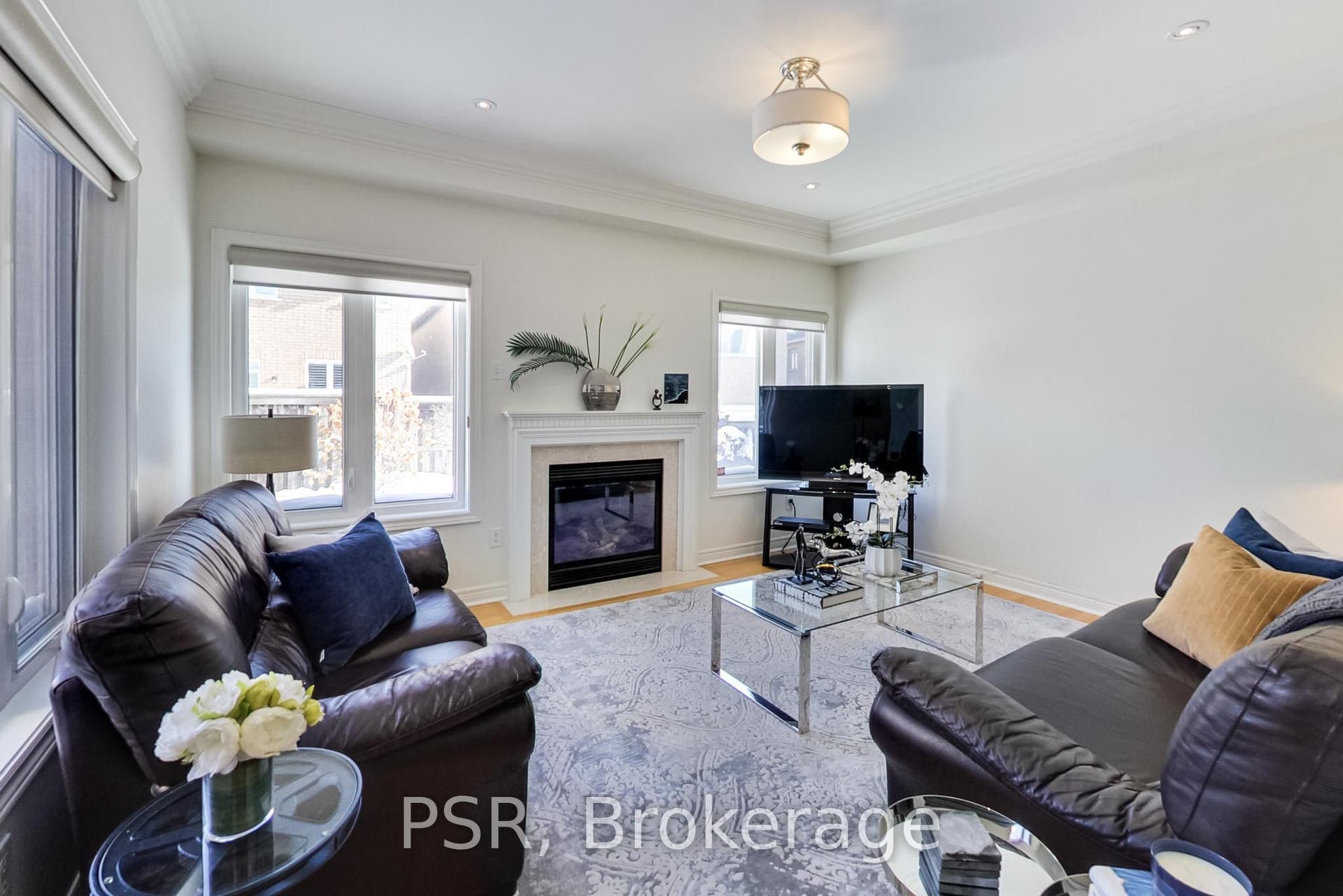 9 White Beach Crescent, Vaughan, York ON L6A 0R1