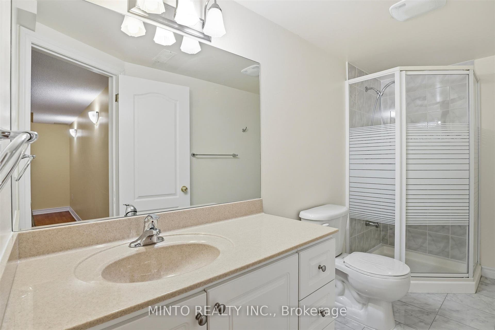 64 Willow Heights Boulevard, Markham, York ON L6C 2Z4