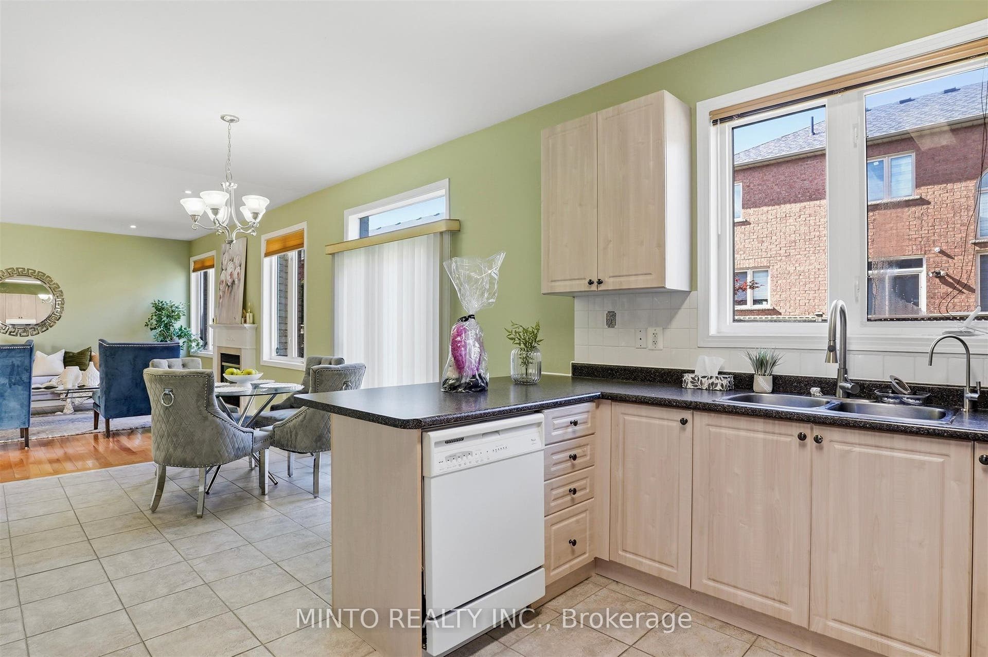 64 Willow Heights Boulevard, Markham, York ON L6C 2Z4