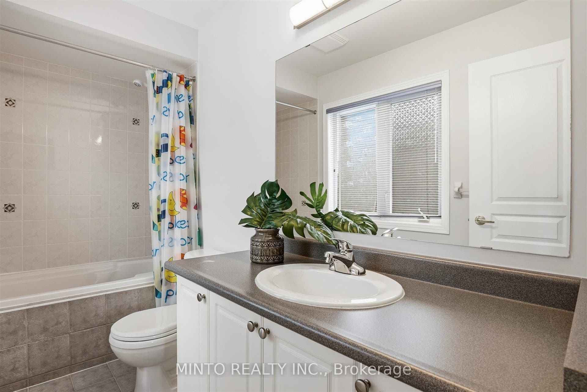 64 Willow Heights Boulevard, Markham, York ON L6C 2Z4