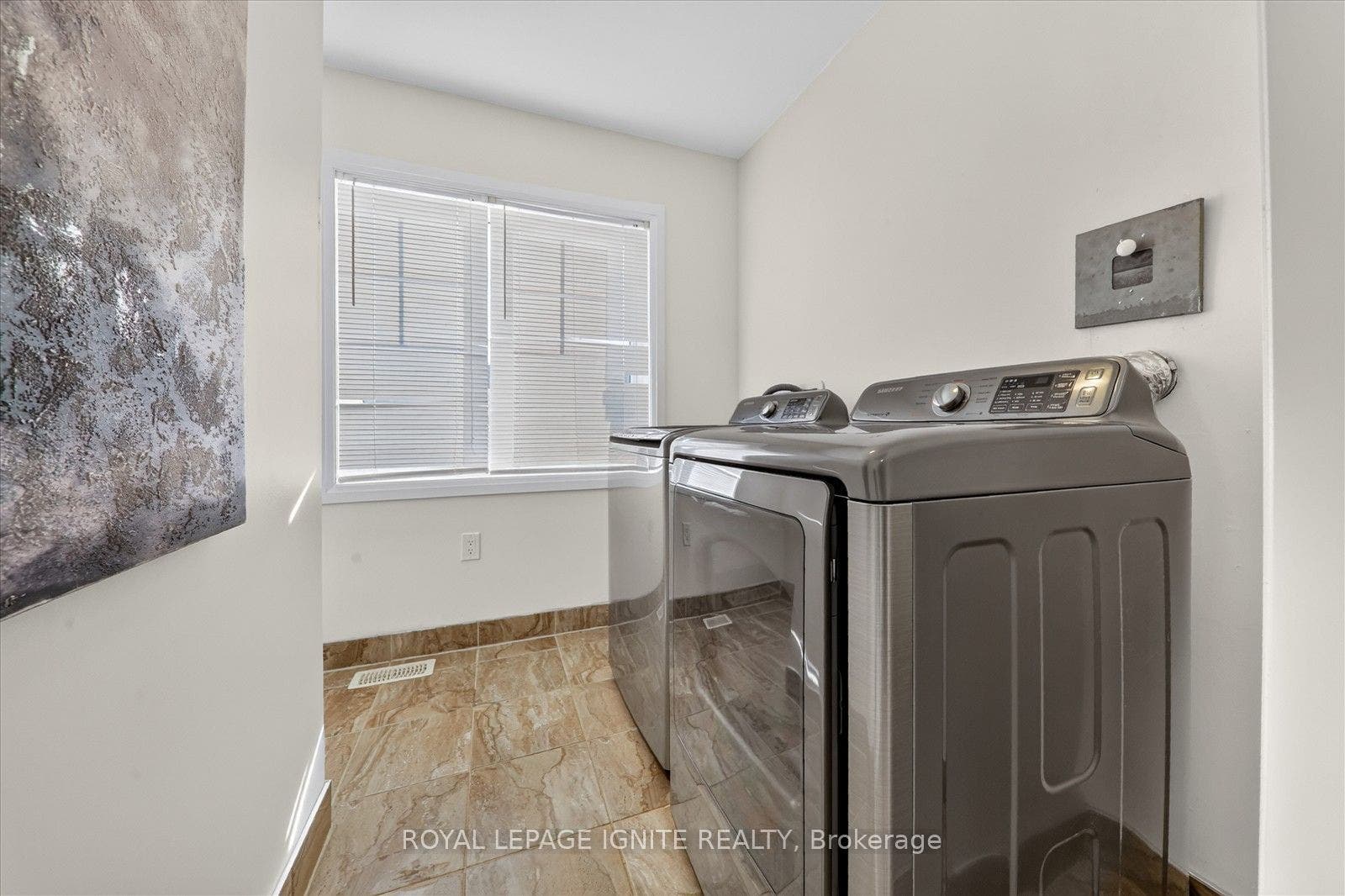 52 Stych Street, New Tecumseth, Simcoe ON L0G 1W0