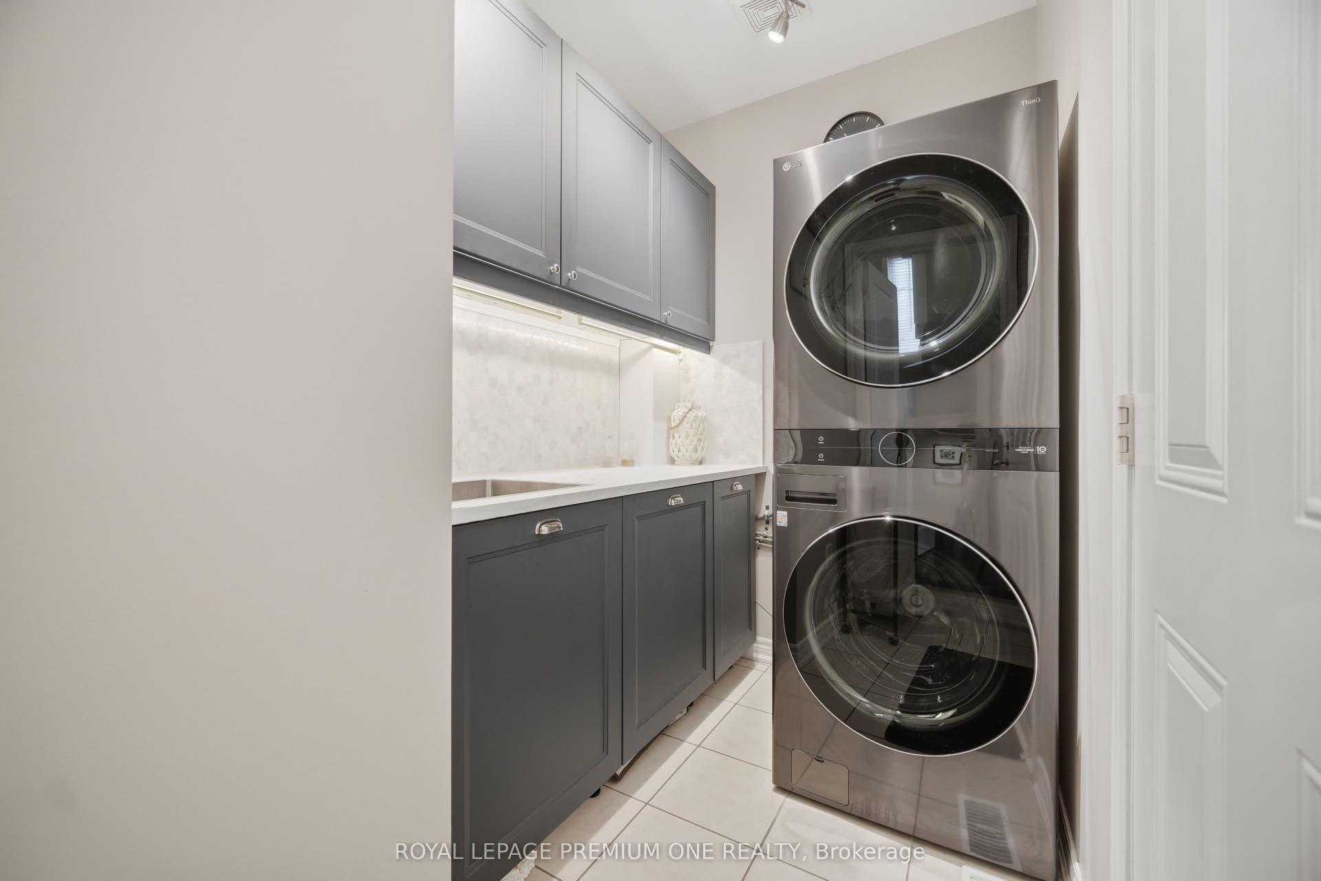 114 Bellini Avenue, Vaughan, York ON L4H 0R7