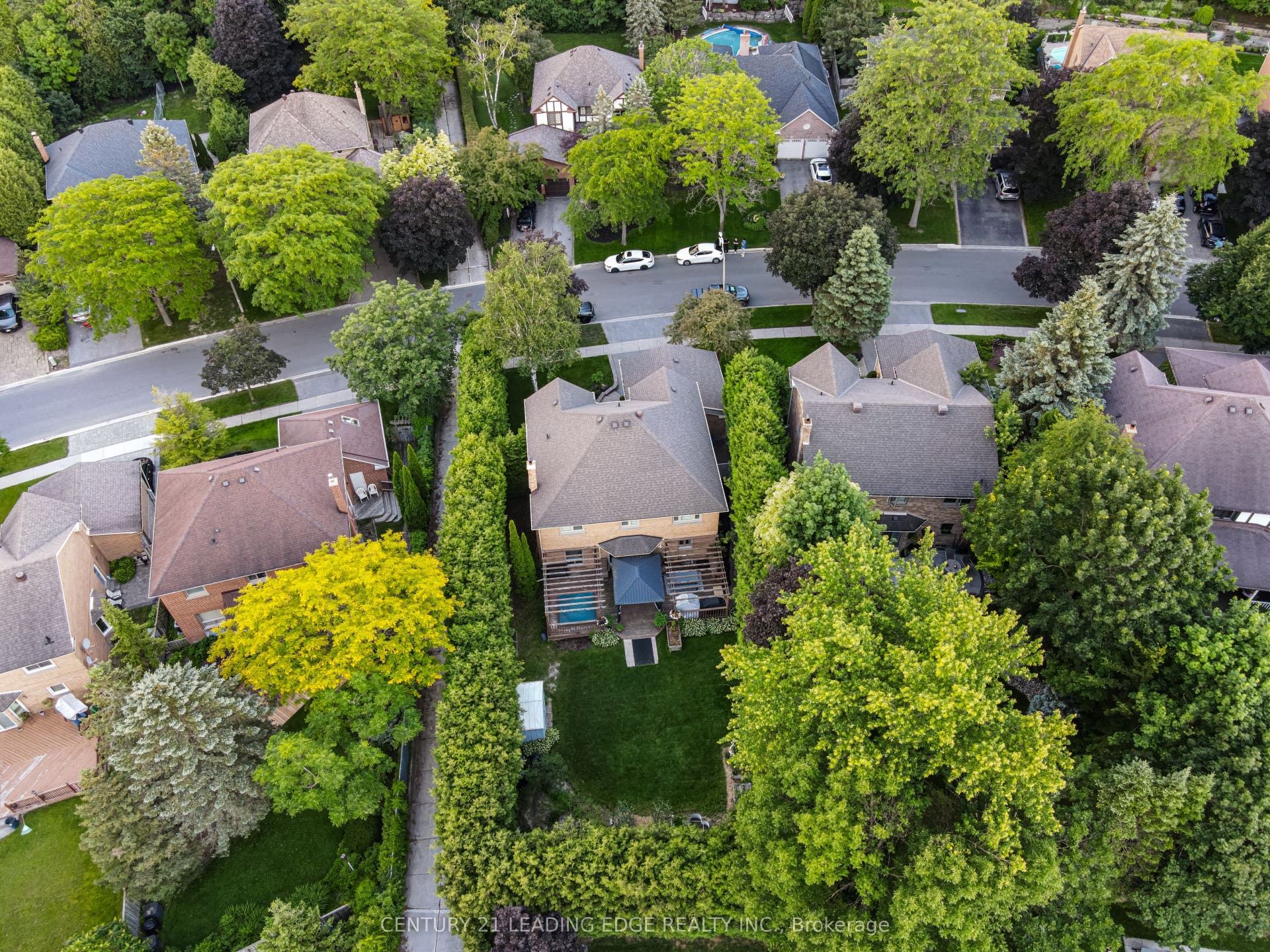 53 McClenny Drive, Aurora, York ON L4G 5P5