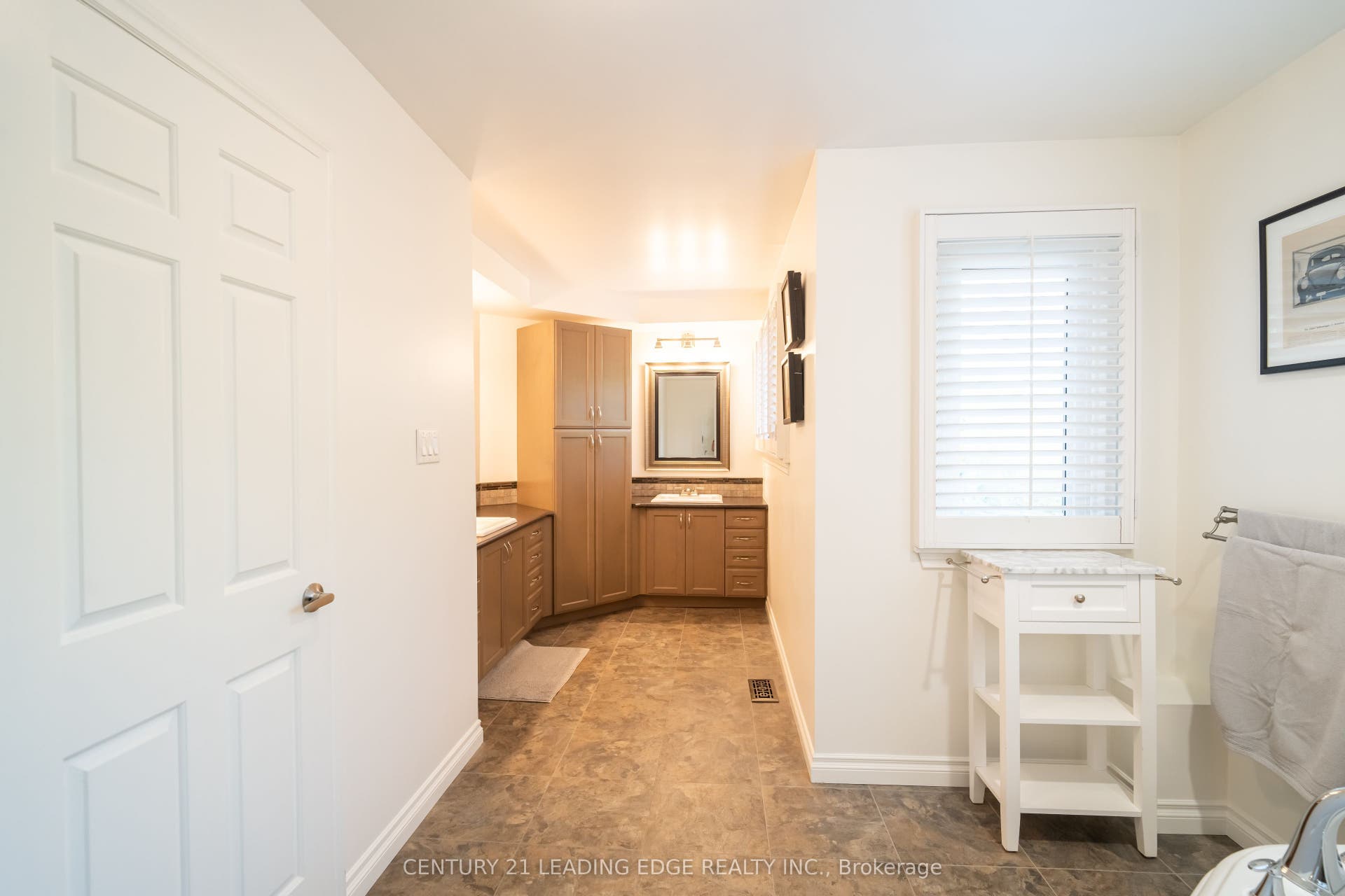 53 McClenny Drive, Aurora, York ON L4G 5P5