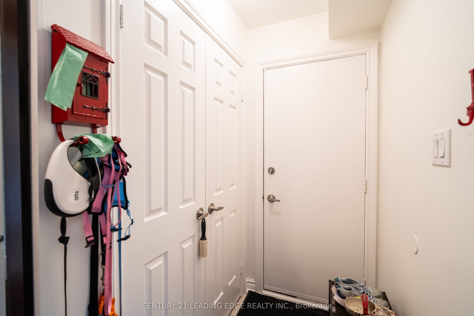 53 McClenny Drive, Aurora, York ON L4G 5P5