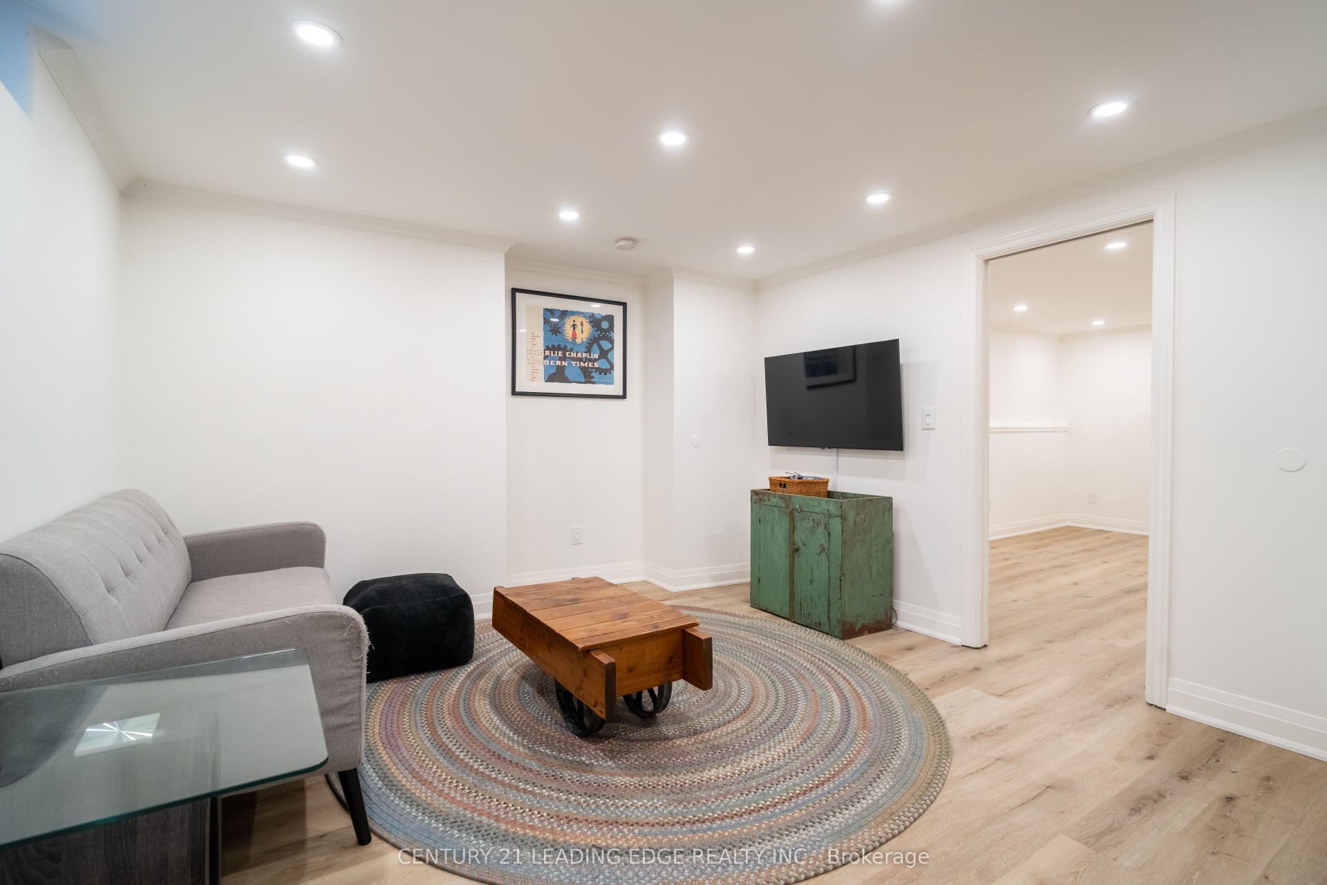 53 McClenny Drive, Aurora, York ON L4G 5P5