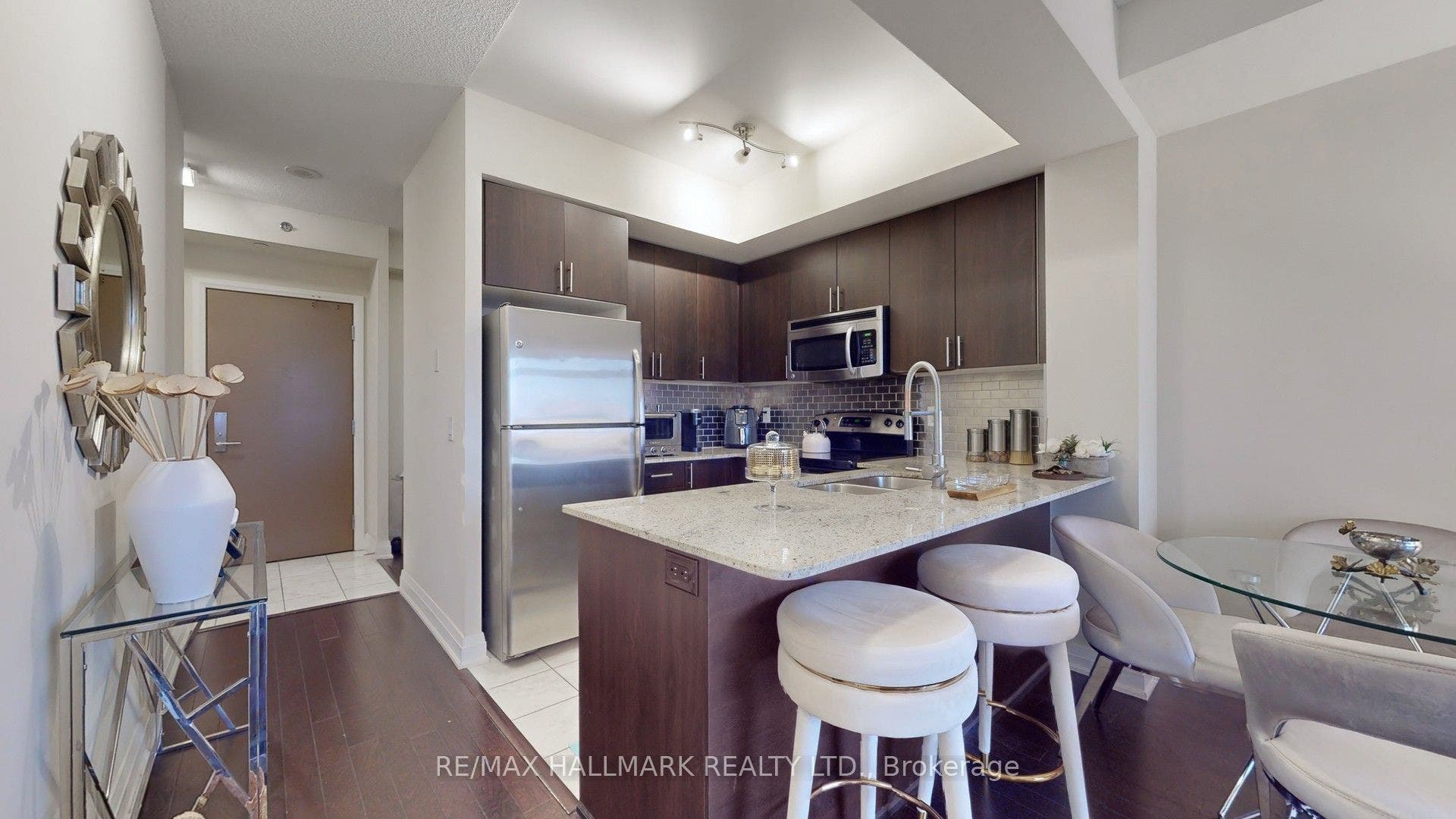 520 Steeles Avenue W, #609, Vaughan, Vaughan, York ON L4J 1A2