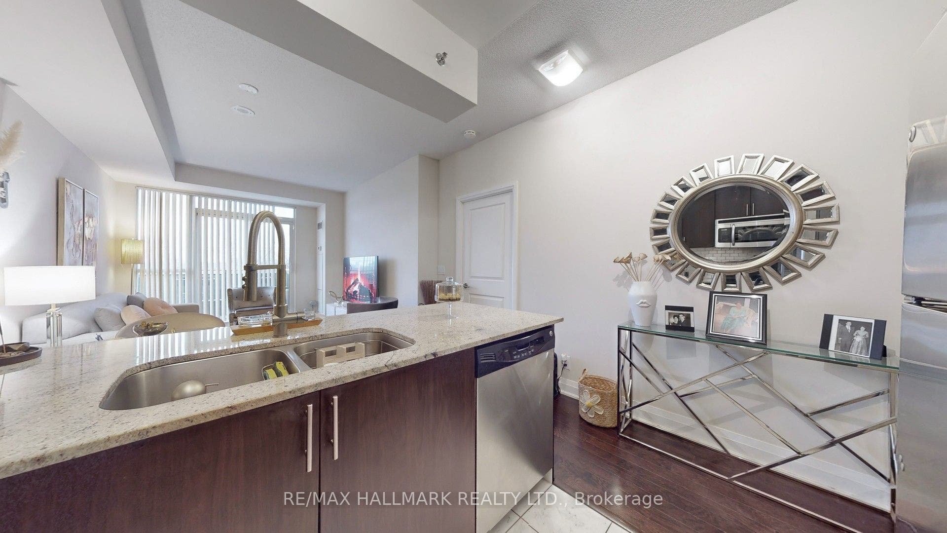 520 Steeles Avenue W, #609, Vaughan, Vaughan, York ON L4J 1A2