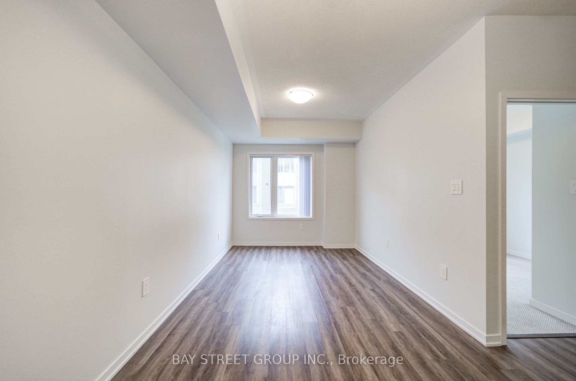 11 Honeycrisp Crescent, #TH3, Vaughan, York ON L4K 0N6