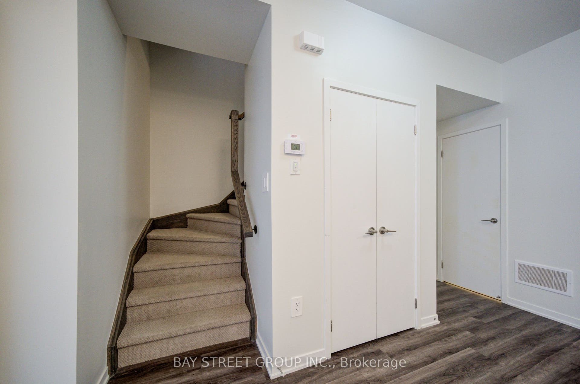 11 Honeycrisp Crescent, #TH3, Vaughan, York ON L4K 0N6