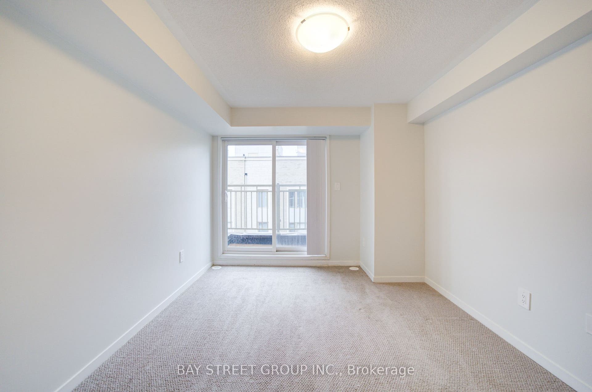 11 Honeycrisp Crescent, #TH3, Vaughan, York ON L4K 0N6