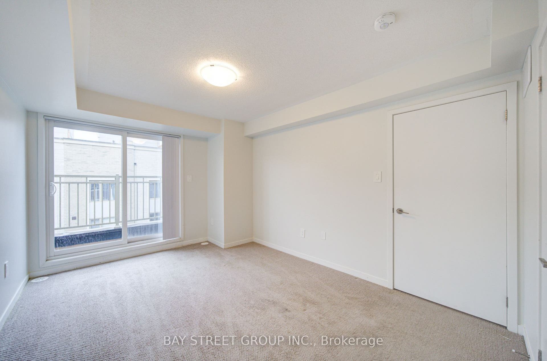 11 Honeycrisp Crescent, #TH3, Vaughan, York ON L4K 0N6