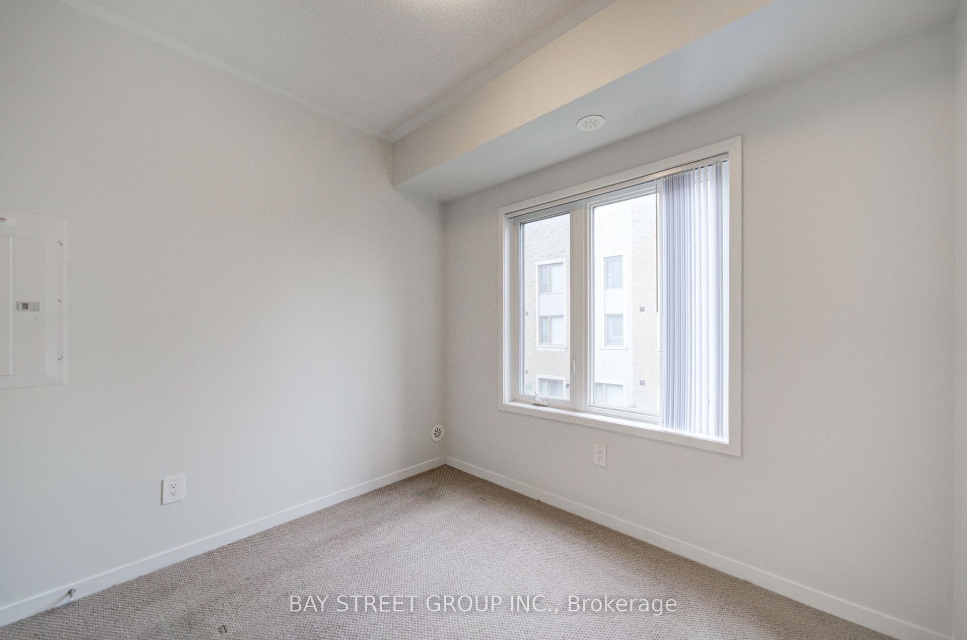 11 Honeycrisp Crescent, #TH3, Vaughan, York ON L4K 0N6
