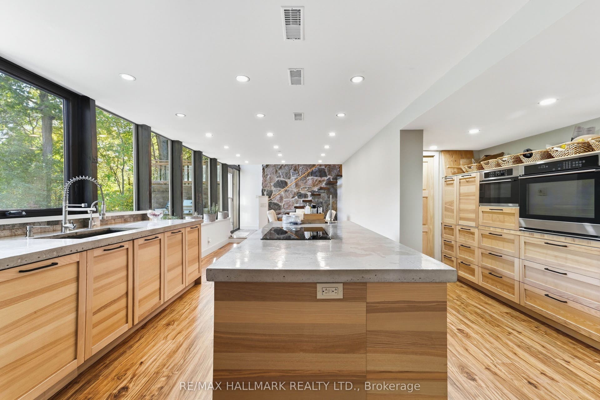 6165 19th Avenue, Markham, York ON L3P 3J3