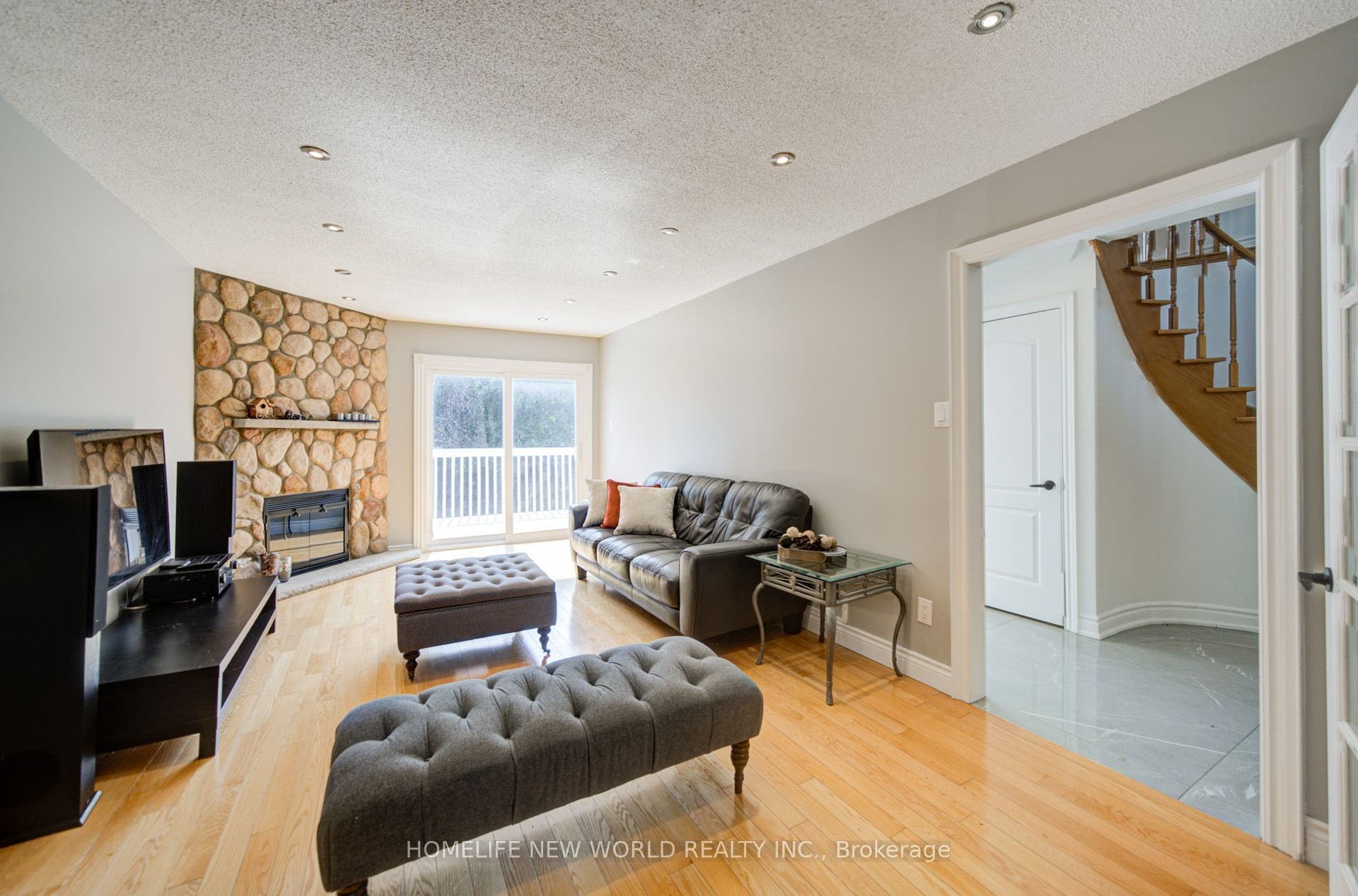 12 Bellside Drive, Markham, York ON L3P 7B8