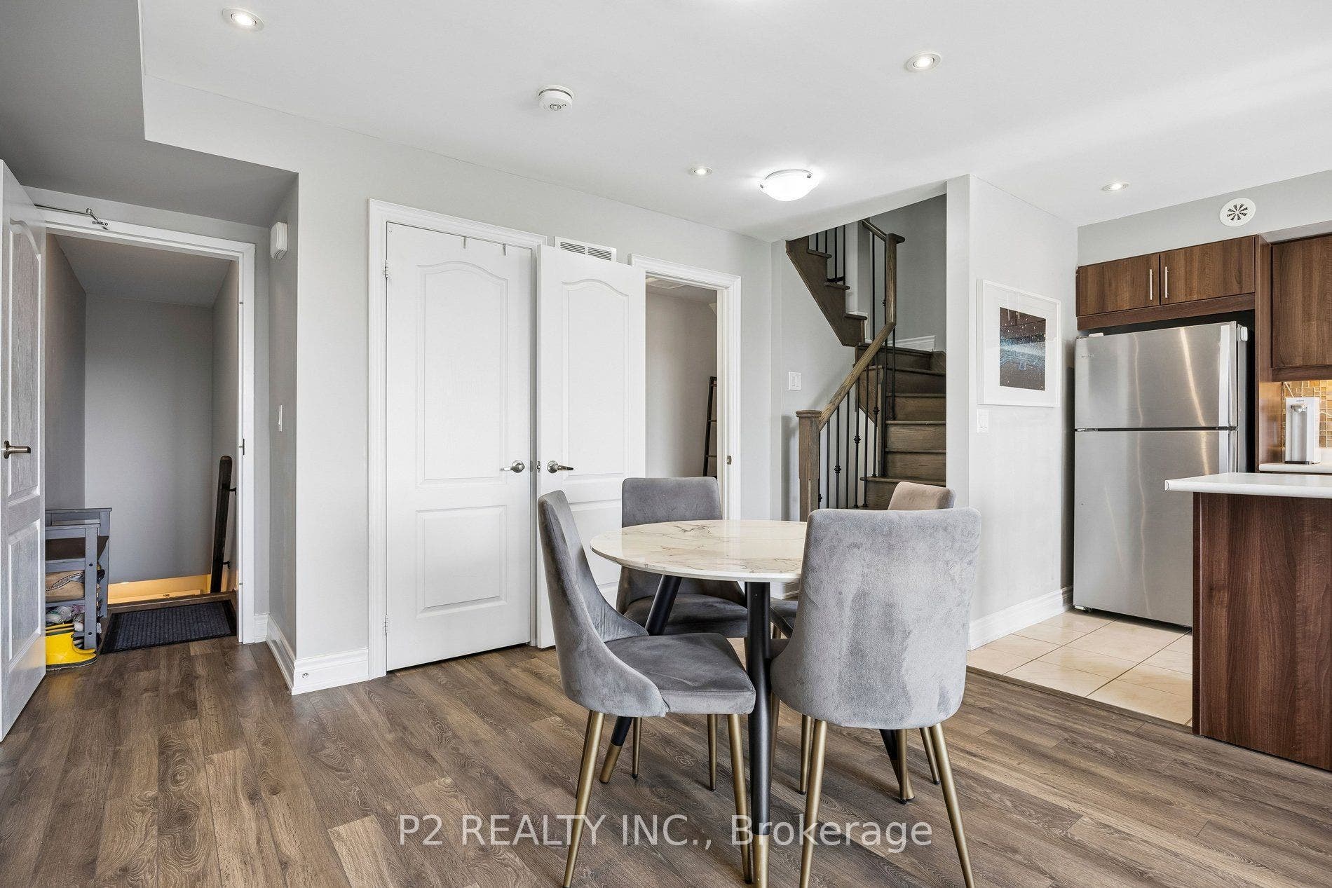 50 Dunsheath Way, #608, Markham, York ON L6B 1N3