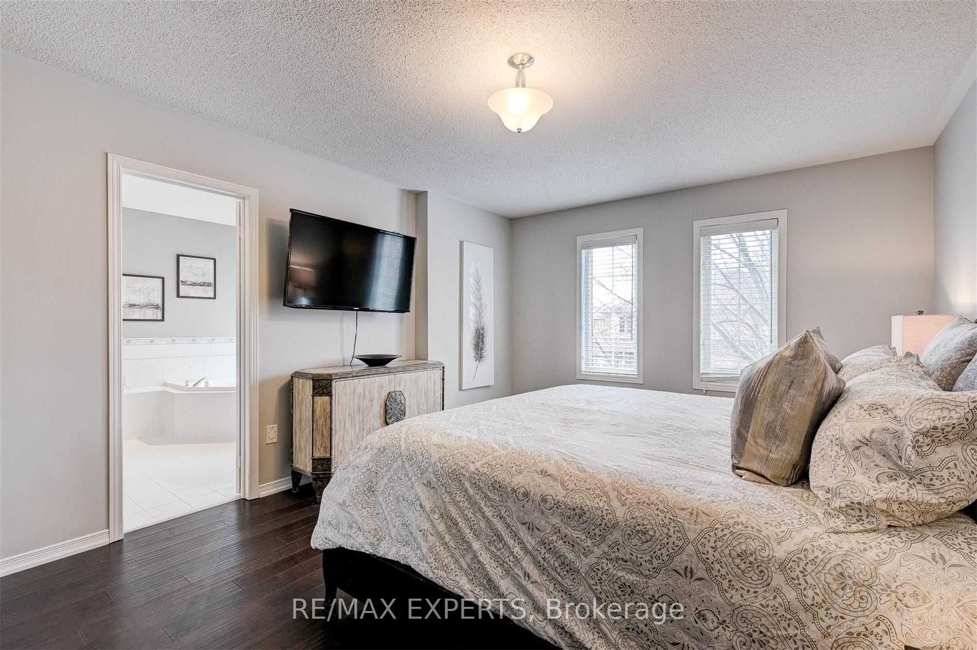 11 Bologna Road, Vaughan, Vaughan, York ON L4H 2B1