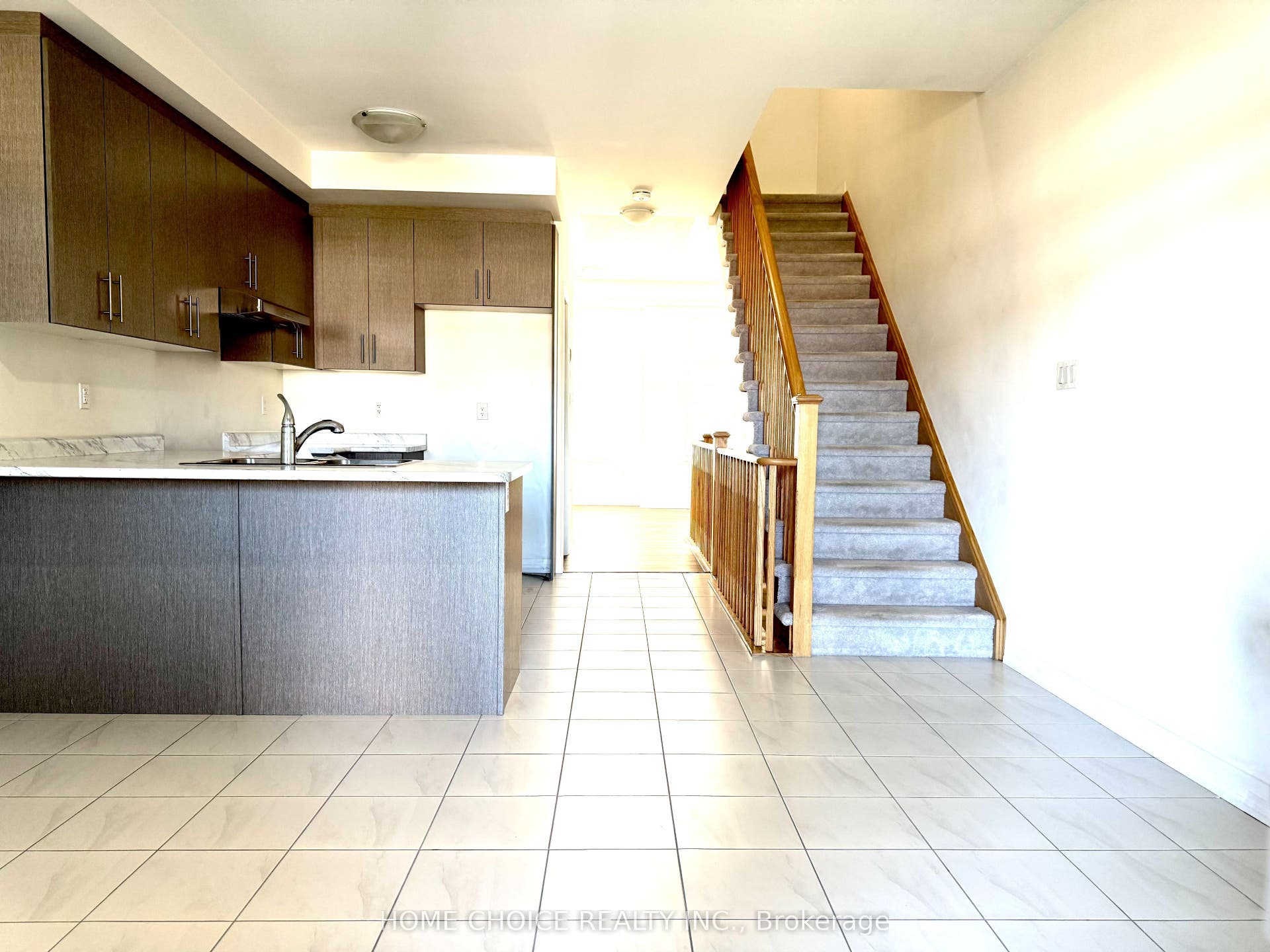 47 Saigen Lane, Markham, York ON L6B 1R2