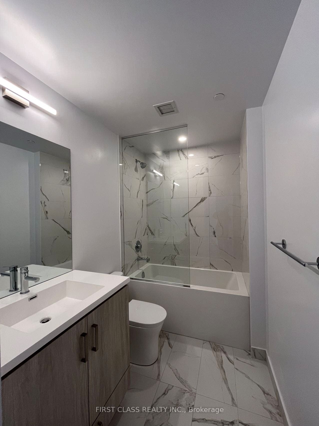 38 Honeycrisp Crescent, #2012, Vaughan, York ON L4K 0M8