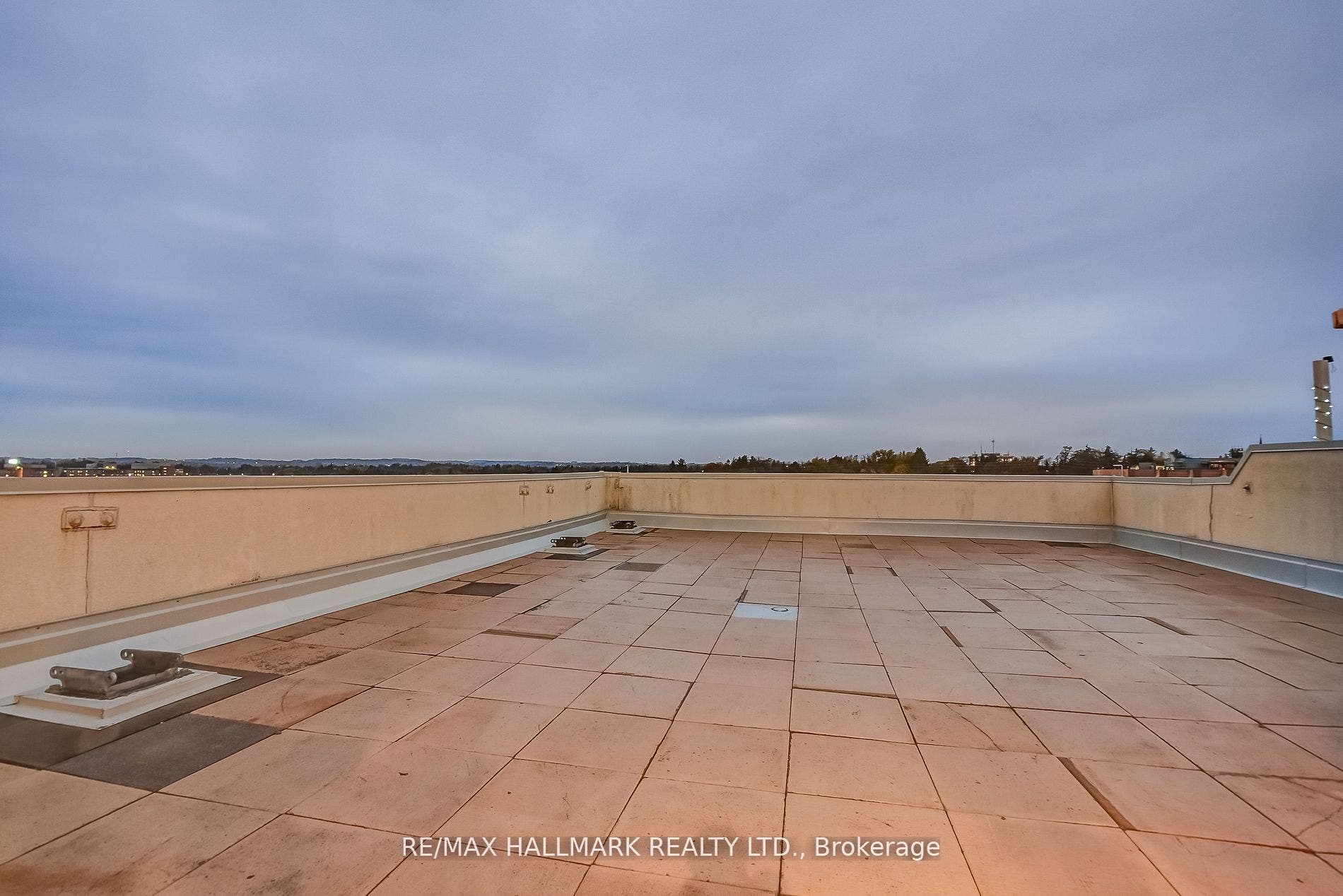 20 Harding Boulevard W, #1211, Richmond Hill, York ON L4C 9S4