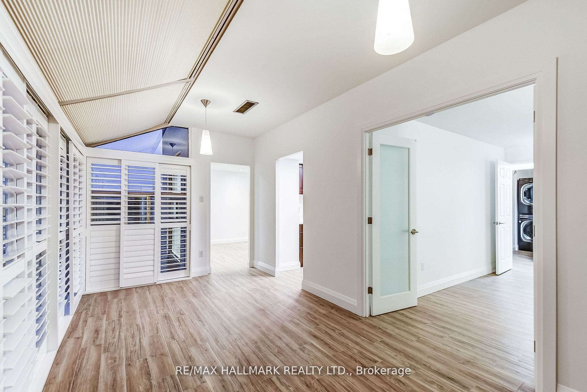 20 Harding Boulevard W, #1211, Richmond Hill, York ON L4C 9S4