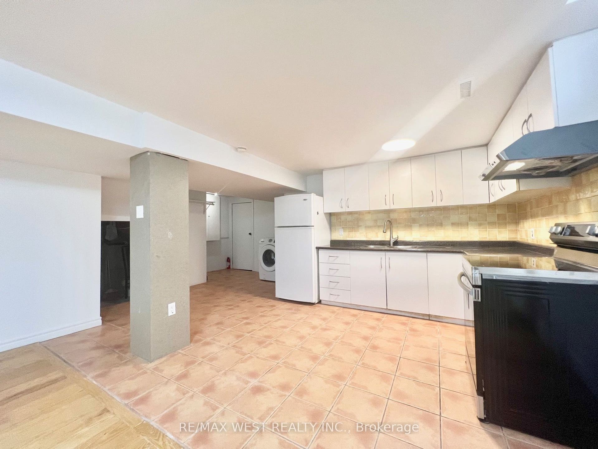 147 Woodhall Road, #Bsmt, Markham, York ON L3S 1M5